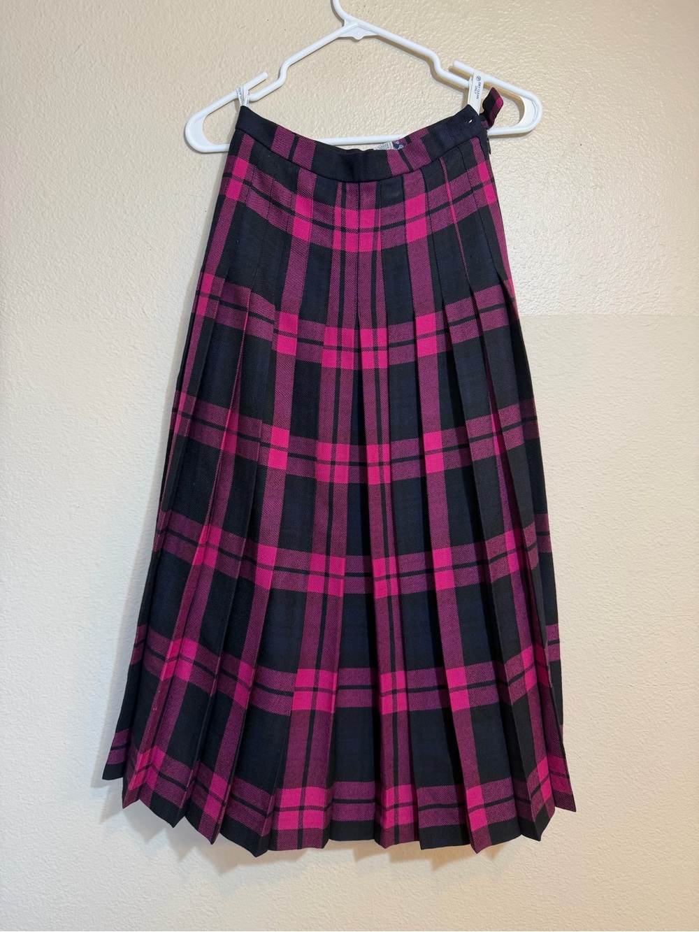 Vintage Glenscot for Nordstrom Pink Plaid Pleated Midi Skirt Wool